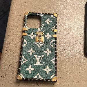 iPhone 13 promax case Louis Vuitton case
